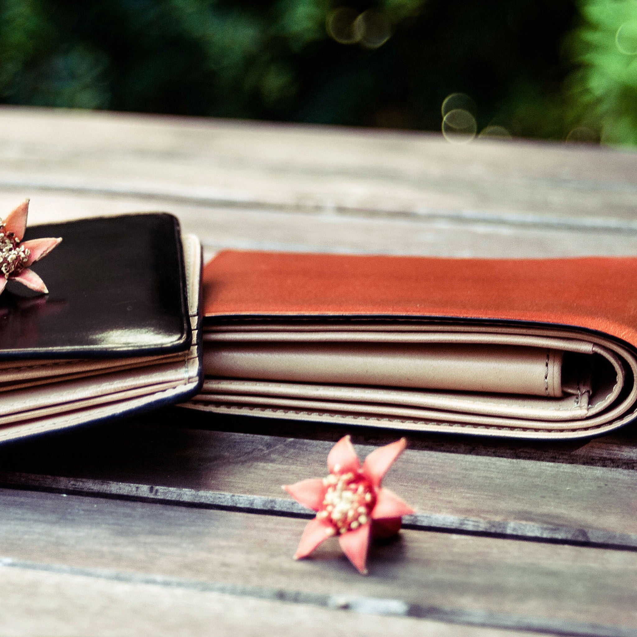 Bifold Wallet with Coin Pouch